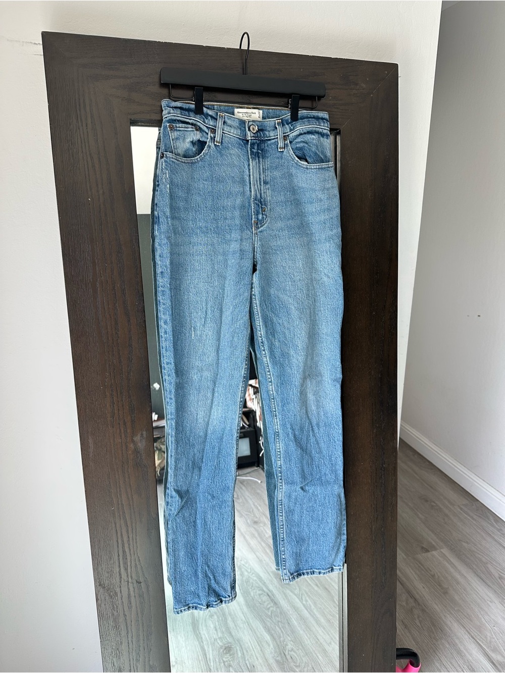 Abercrombie & Fitch The 90’s Straight Curve Love Jeans 27/4L